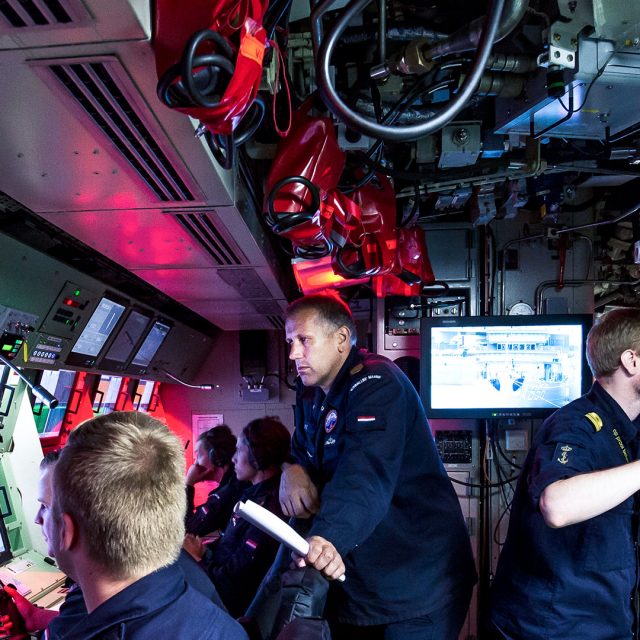 submarine naval architecture and platform systems integration engineering submarine naval architecture and platform systems integration engineering